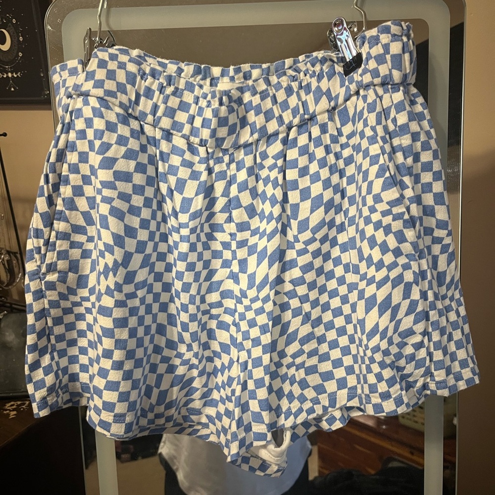 Hollister Blue and White High Waist Shorts(NEVER WORN)